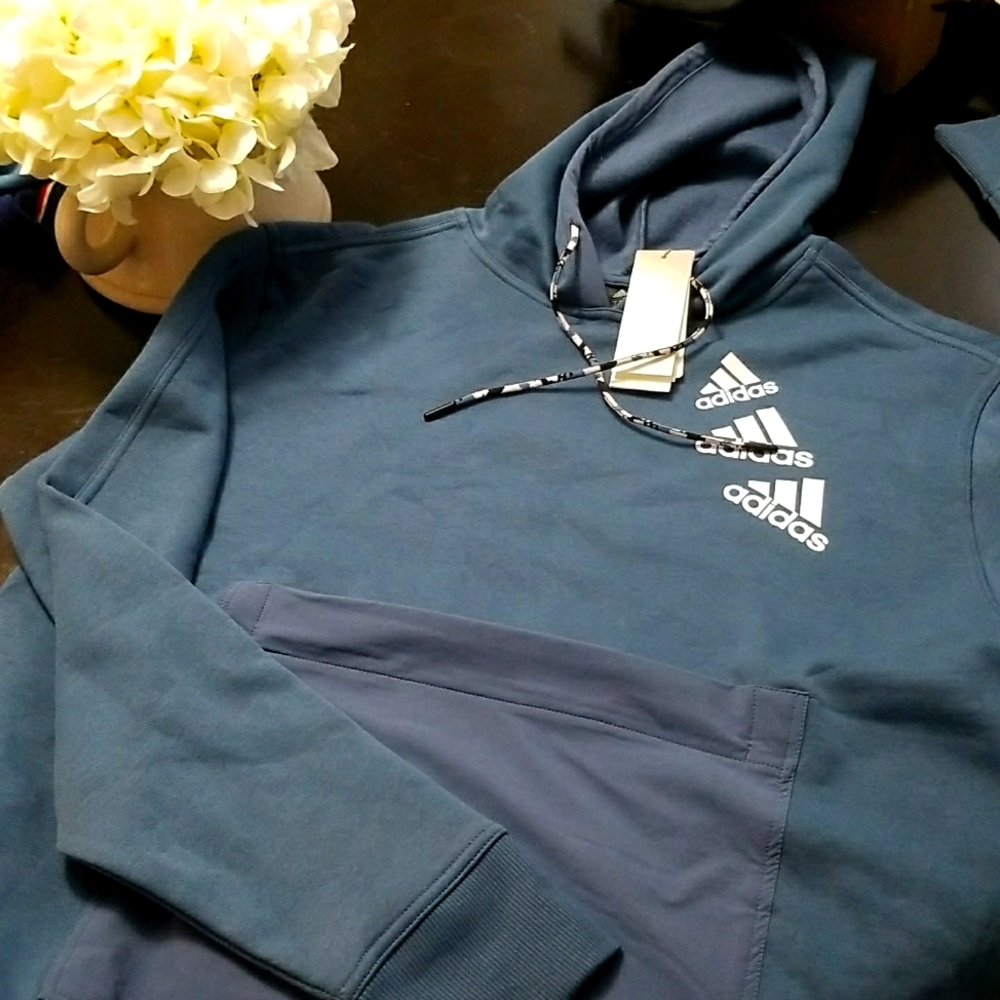 Brand New Adidas Zippered Pouch Hoodie
